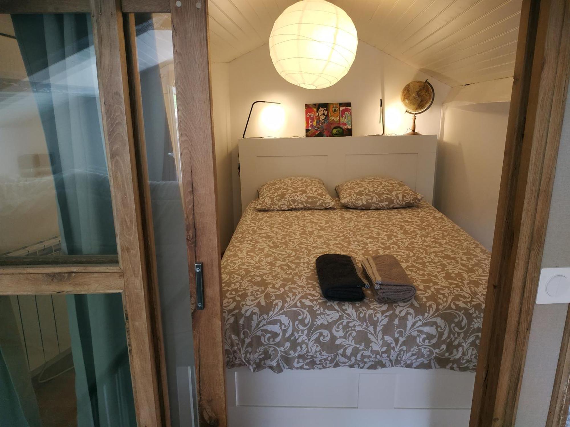 Nid sous le volcan Saint-Sandoux Chambre photo